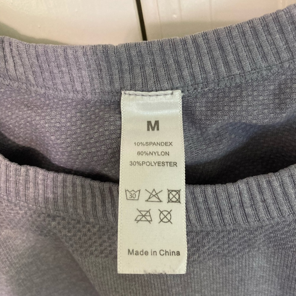 Women's Purple Top - Picture 4 of 4